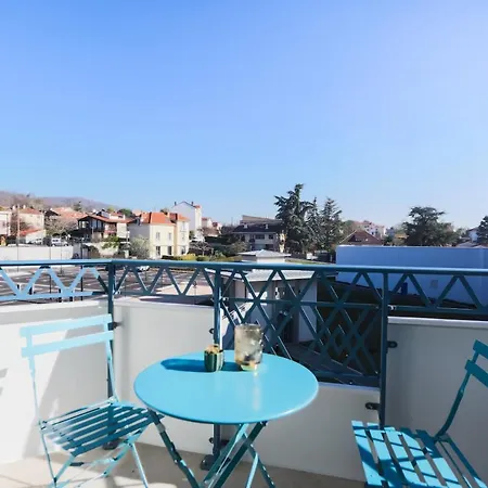 Apartment Mitoyenne Aux Thermes Châtel-Guyon